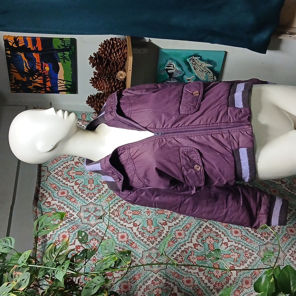 Vintage Burgundy Puffer Jacket, No Size Tags (Estimated S)